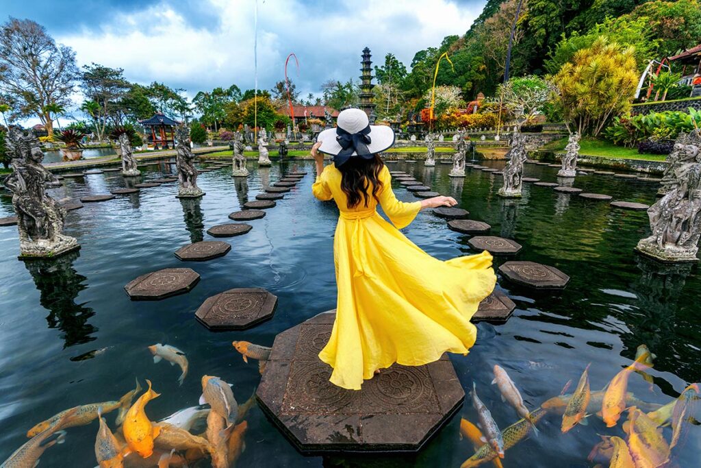 Full Day East Bali Tour to Lempuyang Temple and Tirta Gangga Water Palace